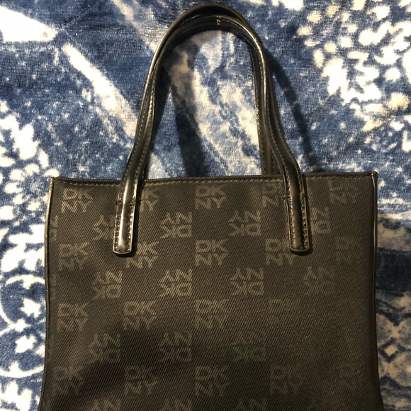 MINI DKNY PUSRE - Picture 1 of 3